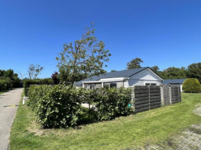 Comfortable bungalow for 4 people